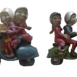 COPPIA PIXIE SU VESPA VERDE E BLU ART.027170222 ORIGINALE LES ALPES